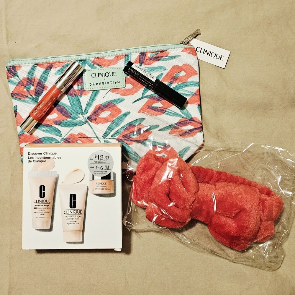 Clinique Makeup Skincare Cosmetic Bag Bundle